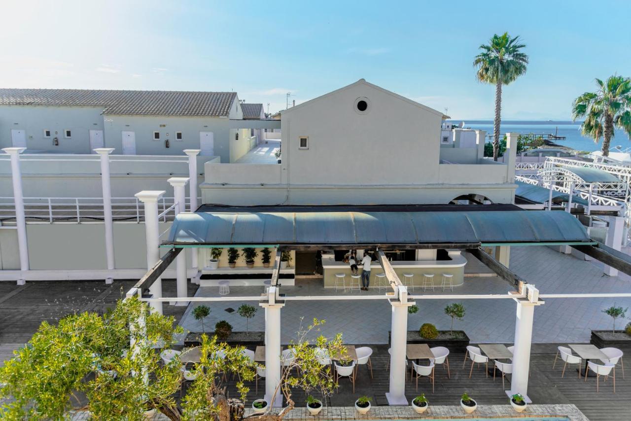 Olive Grove Beachfront Apartments & Seaview Suites (Adults Only) Кавос Экстерьер фото
