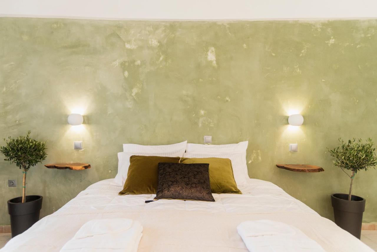 Olive Grove Beachfront Apartments & Seaview Suites (Adults Only) Кавос Экстерьер фото