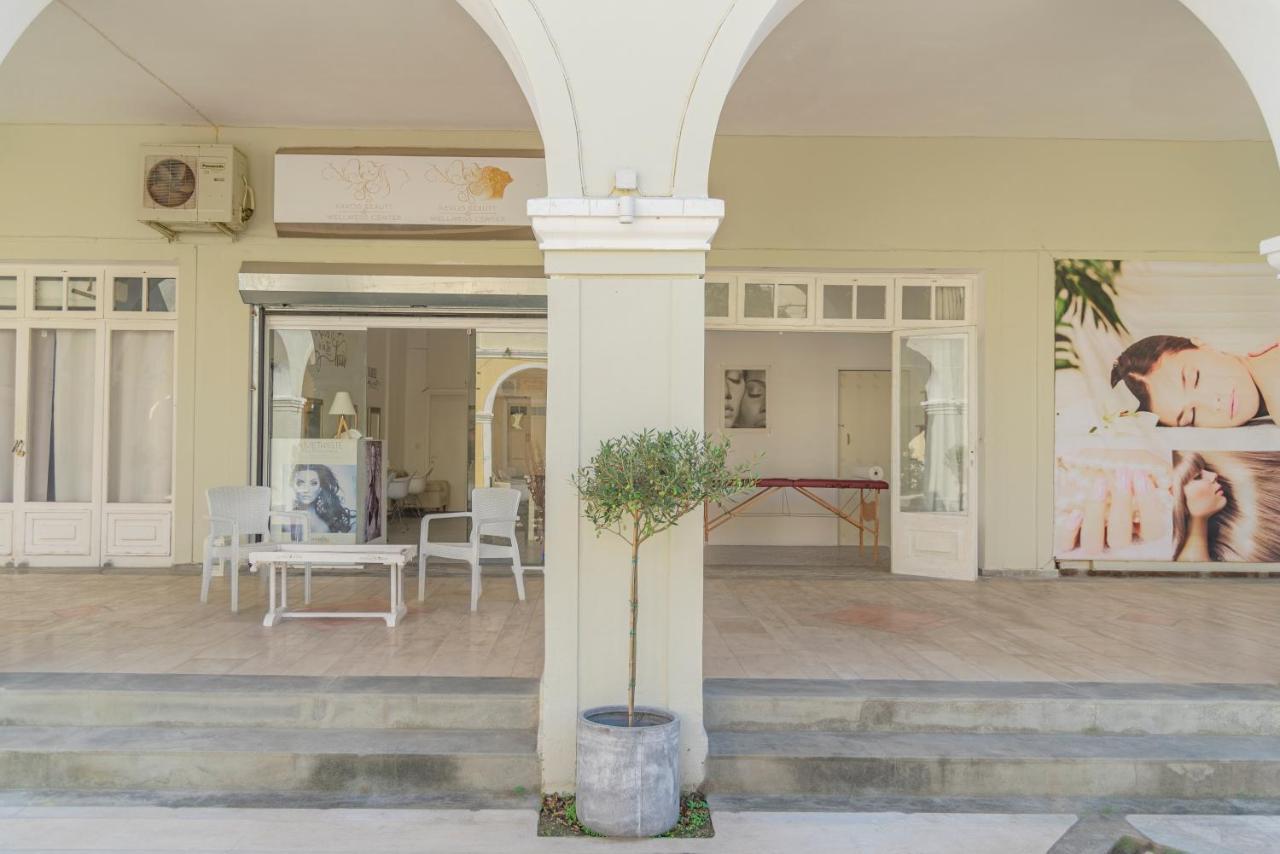Olive Grove Beachfront Apartments & Seaview Suites (Adults Only) Кавос Экстерьер фото